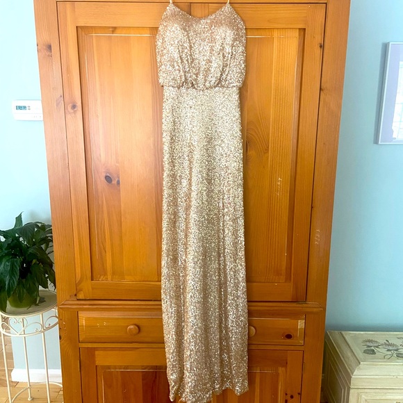 SORELLA VITA Dresses & Skirts - STUNNING Gold Sequin Column Dress with empire waist!!
